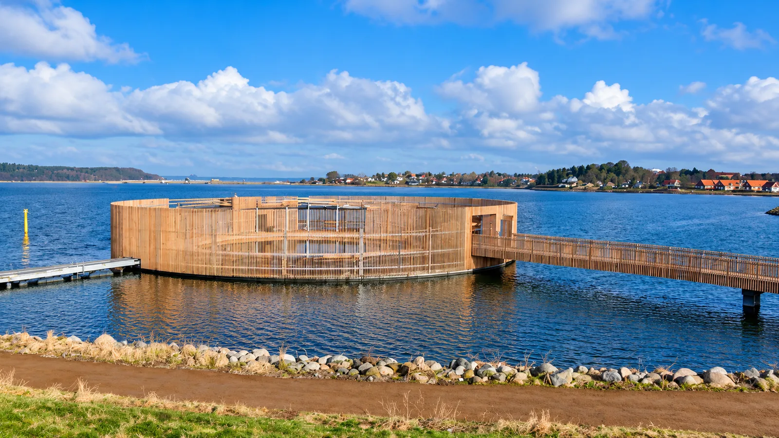 CASE HERO - FREDERIKSSUND HARBOUR BATH